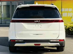 2021 Kia Carnival 2.0T Luxury Tech, белый — фото 5