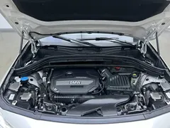 2021 BMW X2 xDrive25i M Sport Package, белый — фото 3