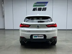 2021 BMW X2 xDrive25i M Sport Package, белый — фото 11