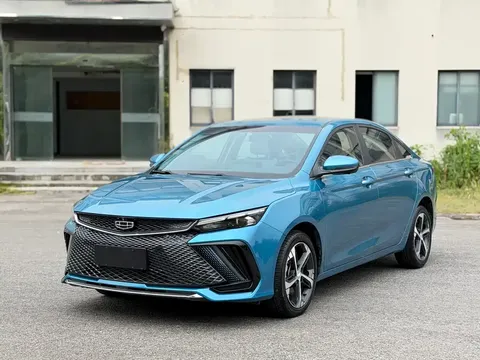 2022 Geely Emgrand L 1.4T CVT