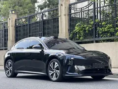 2022 Nio ET5 75kWh, чёрный — фото 3