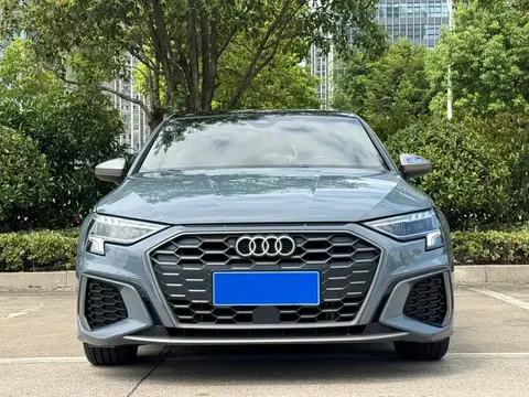 2022 Audi A3 Sportback 35 TFSI RS