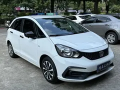 2021 Honda Fit 1.5L CVT, белый — фото 1