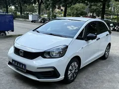 2021 Honda Fit 1.5L CVT, белый — фото 3