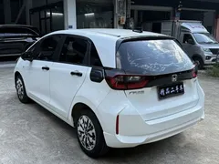 2021 Honda Fit 1.5L CVT, белый — фото 15