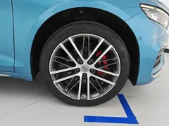 2021 Geely Preface 2.0TD Premium, синий — фото 6