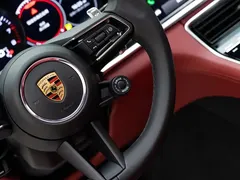 2022 Porsche Panamera 2.9T, зелёный — фото 18