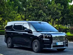 2024 Zeekr 009 6-Seat Executive 4WD 108kWh, чёрный — фото 3