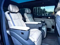2024 Zeekr 009 6-Seat Executive 4WD 108kWh, чёрный — фото 8