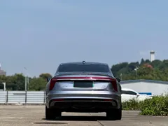 2025 Hongqi H5 PHEV 170 — фото 8