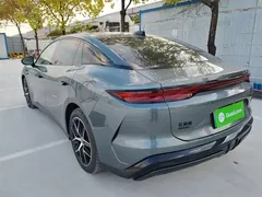 2025 BYD Han L 4WD, зелёный — фото 23