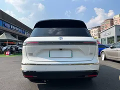 2026 Nio ES8 6-seat Executive Signature, белый — фото 5