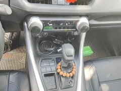 2023 Toyota Wildlander 2.0L CVT 2WD Advanced, чёрный — фото 16