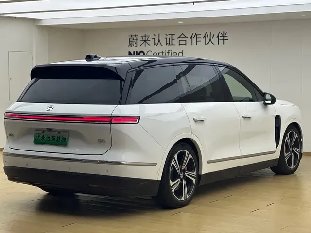 2026 Nio ES8 6-seat Executive Luxury