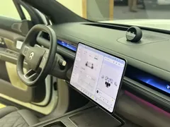 2026 Nio ES8 6-seat Executive Luxury, белый — фото 12