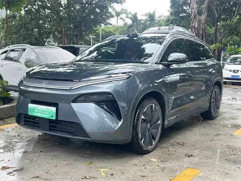 2025 BYD Tang L 175KM