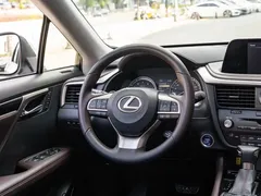 2020 Lexus RX 450h 4WD, белый — фото 14