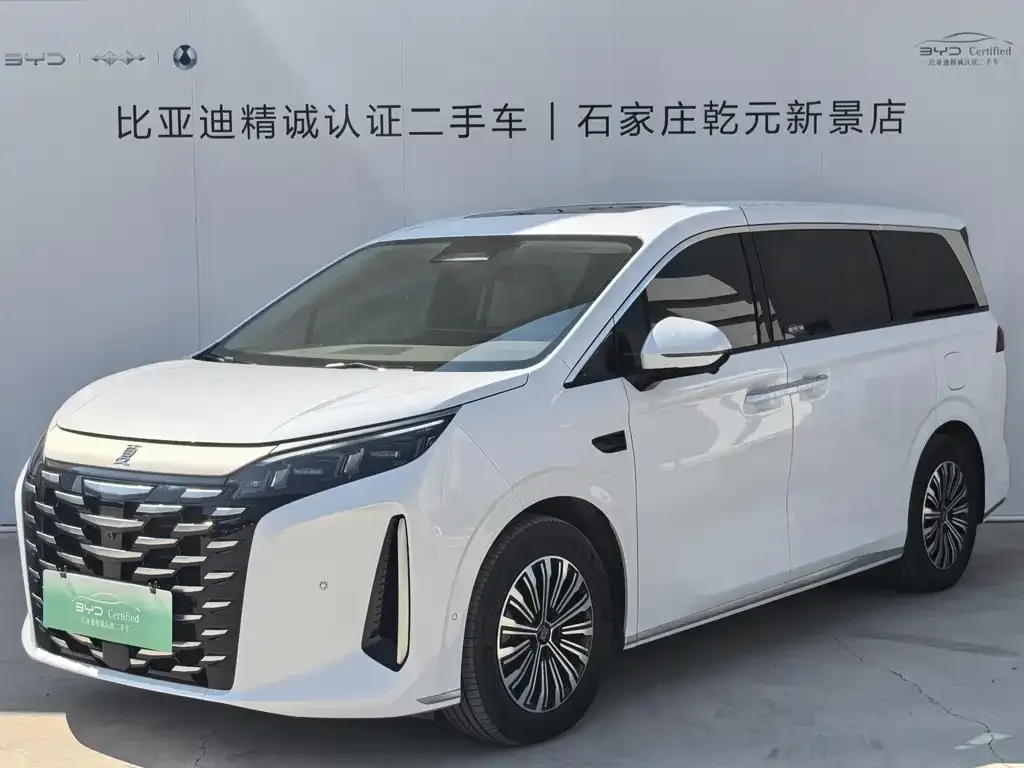2025 BYD Xia 1.5T 180km