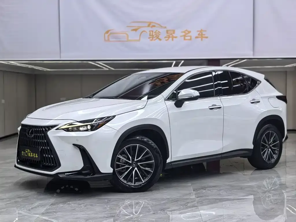 2023 Lexus NX 350h