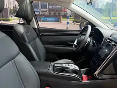 2021 Hyundai Tucson L 1.5T DCT GLX Elite, белый — фото 12