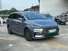 2022 BYD MAX DM-i 105KM — фото 3