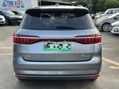 2022 BYD MAX DM-i 105KM — фото 4