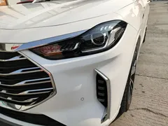 2023 Jetour X70 PLUS 1.6T DCT Qiangzhe Plus 5-seat, белый — фото 10
