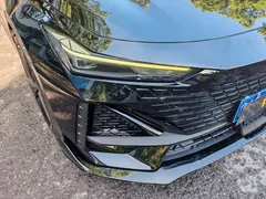 2022 Changan UNI-V 1.5T Sport, чёрный — фото 11