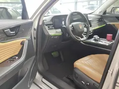 2023 Hongqi HS5 2.0T 4WD Pro — фото 12