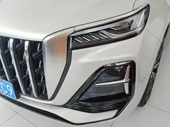 2023 Hongqi HS5 2.0T 4WD Pro — фото 18