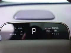 2025 Li Auto i6 4WD, белый — фото 8