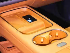 2025 Li Auto i6 4WD, белый — фото 15