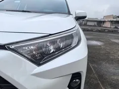 2021 Toyota RAV4 2.0L CVT 2WD, белый — фото 6