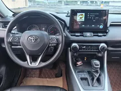 2021 Toyota RAV4 2.0L CVT 2WD, белый — фото 10