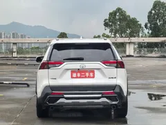2021 Toyota RAV4 2.0L CVT 2WD, белый — фото 15