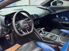 2022 Audi R8, синий — фото 4