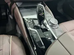 2022 BMW 5 Series 5 530Li M, чёрный — фото 5