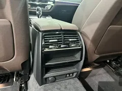 2022 BMW 5 Series 5 530Li M, чёрный — фото 24