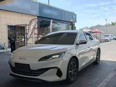 2024 BYD Seal 06 DM-i PHEV 80km Premium — фото 1