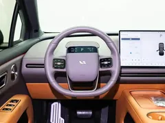 2025 Li Auto i6 2WD Standard, чёрный — фото 11