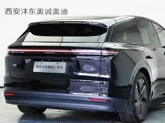 2025 Li Auto i6 2WD Standard, чёрный — фото 30