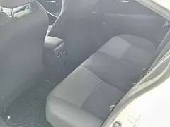 2022 Toyota Levin Hybrid 1.8H E-CVT Luxury, белый — фото 11