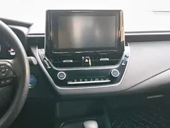 2022 Toyota Levin Hybrid 1.8H E-CVT Luxury, белый — фото 13