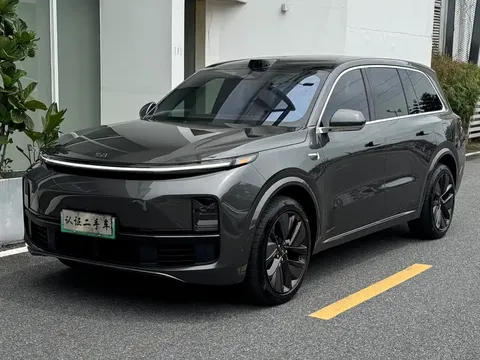 2022 Li Auto L9 Max