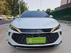 2025 BYD Qin L PHEV 80km Leading Smart Driving, белый — фото 3