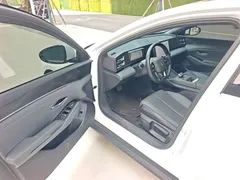 2025 BYD Qin L PHEV 80km Leading Smart Driving, белый — фото 12