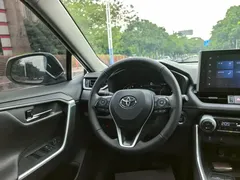 2021 Toyota RAV4 2.0L CVT 4WD PLUS, белый — фото 7