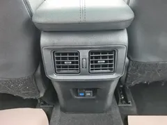 2021 Toyota RAV4 2.0L CVT 4WD PLUS, белый — фото 15