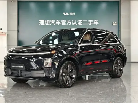2025 Li Auto L6 Pro