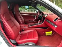 2022 Porsche 718 Boxster 2.0T, белый — фото 11